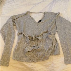 Forever 21 size small Brand New Sweater Wrap Top
